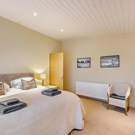 Tatil Evi 4 Bed In Windermere Oc-95682 *