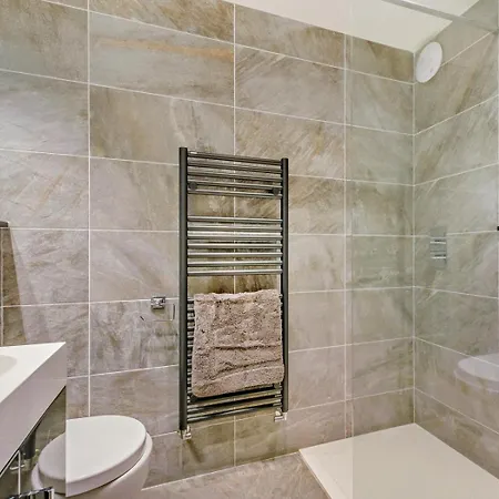 Holiday home 4 Bed In Windermere Oc-95682 *