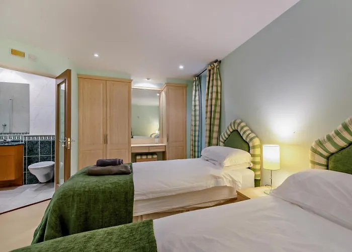 4 Bed In Windermere Oc-95682 *